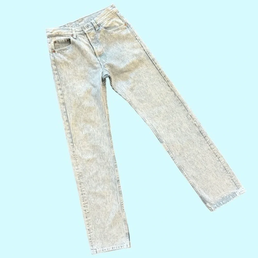 Levis 501 Vintage 80s 29x34 Striped Ghost Wash High Waisted USA